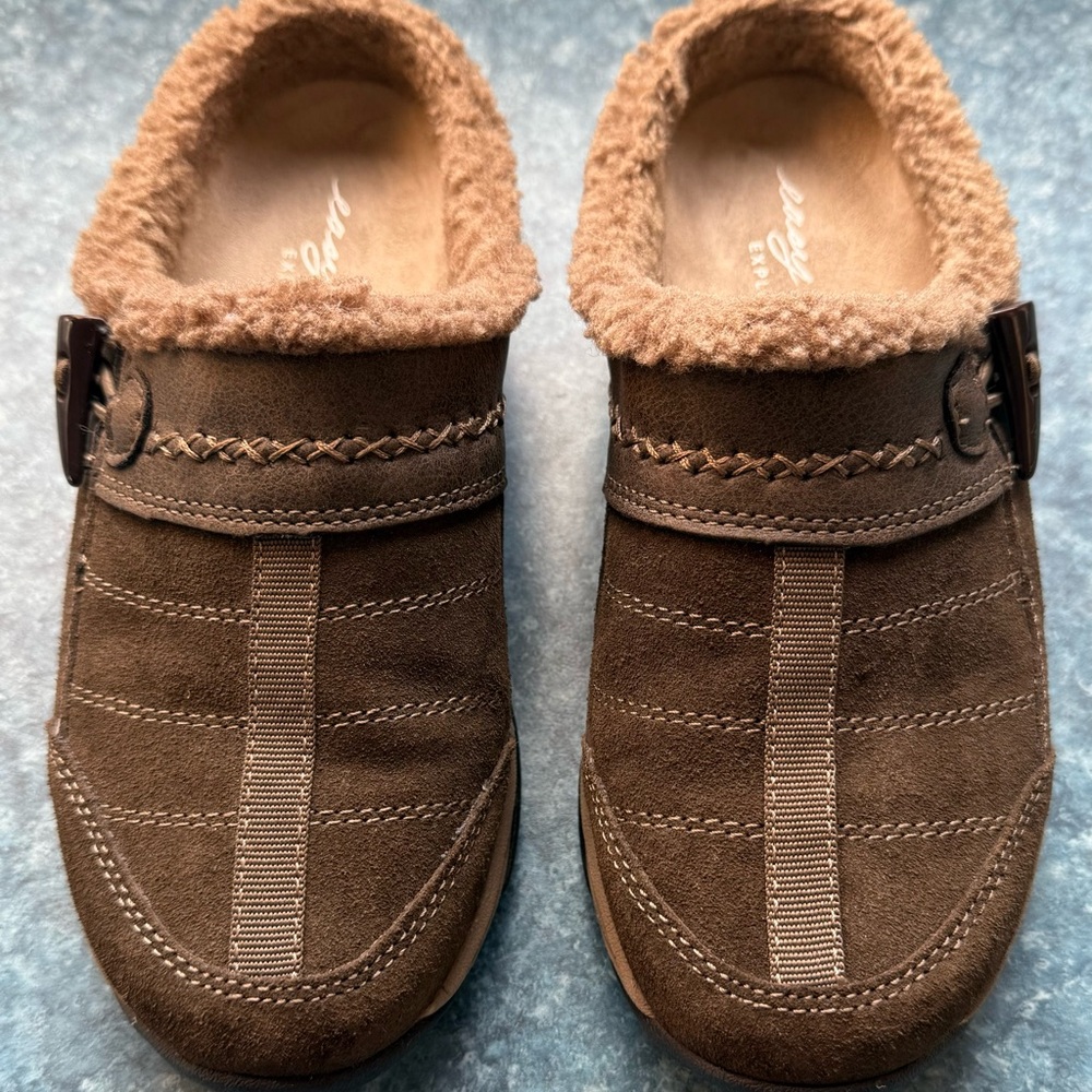 Easy Spirit Explore 24 Brown Suede Slip-On Clogs Size 5.5